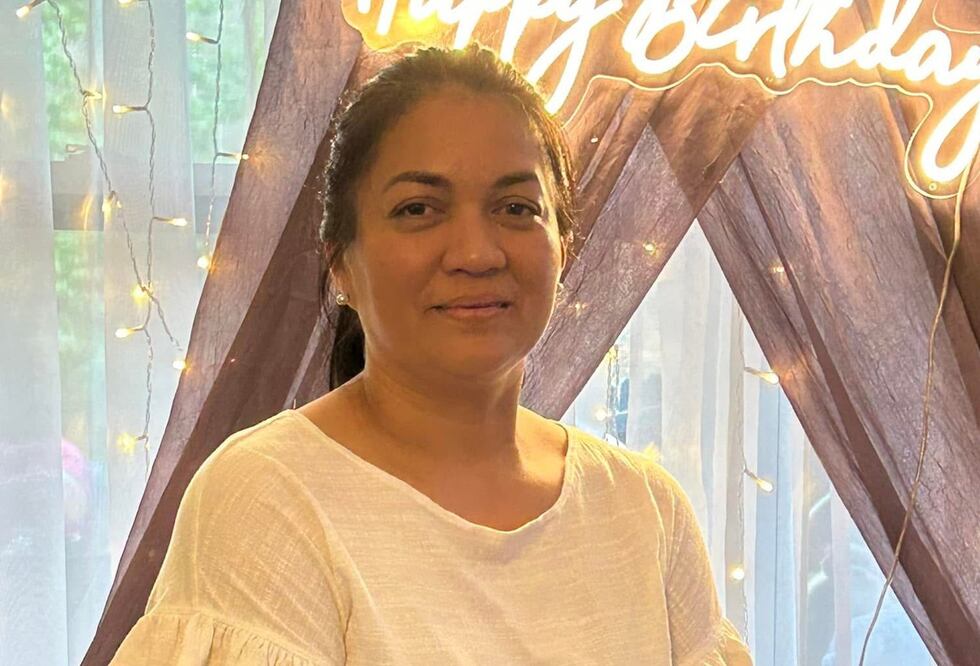 Jessica Flores cumplió 44 años en el Centro de Detención de Stewart.