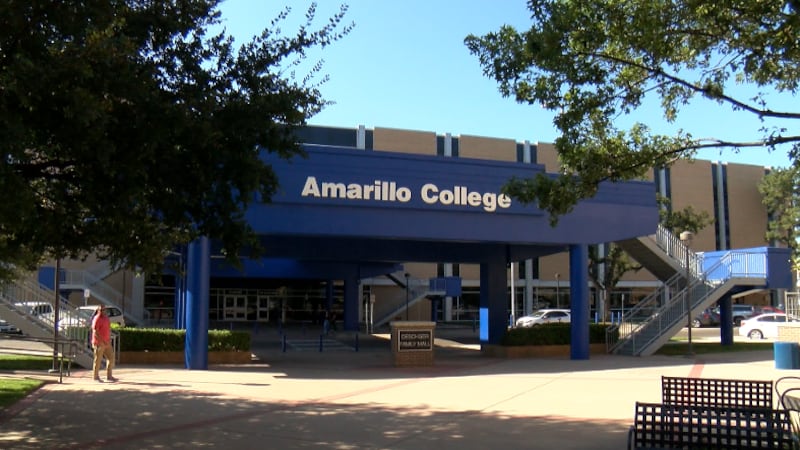 Amarillo College organiza una feria universitaria