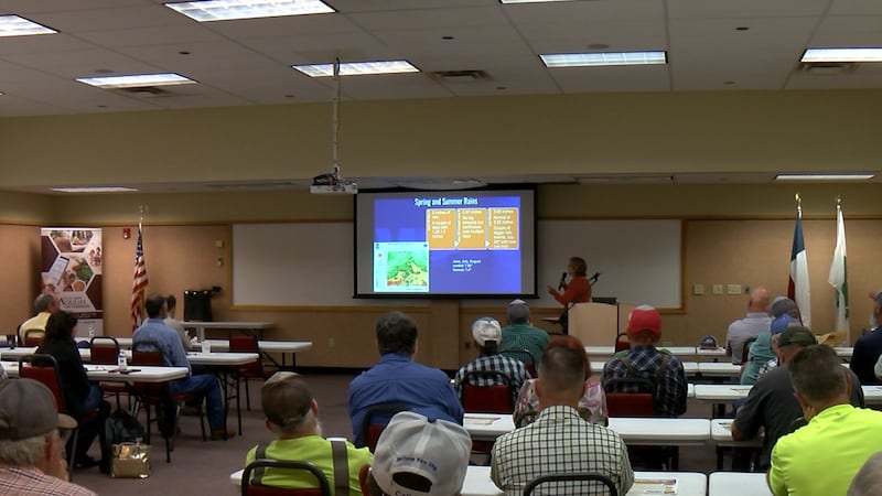 A medida que personas de diferentes estados continúan mudándose a Texas, muchas hectáreas de...