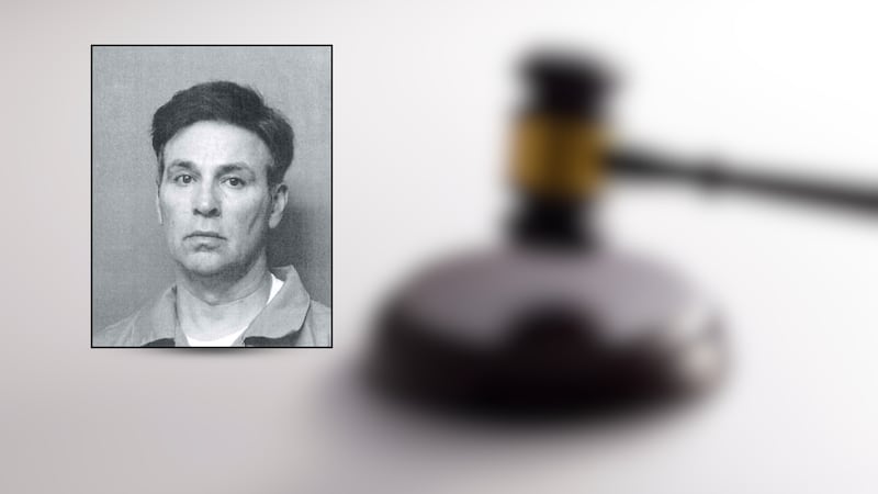 Christopher Orosco Gómez, de 56 años, se declaró culpable de un cargo de captación de menores...