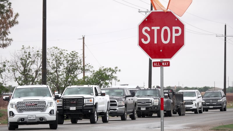 TxDOT alerta a los conductores sobre cierres de carriles antes del 4 de julio