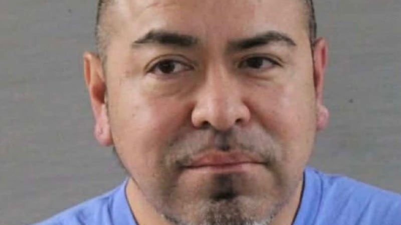 El comunicado afirma que la institución respeta el proceso legal y sigue supervisando la...