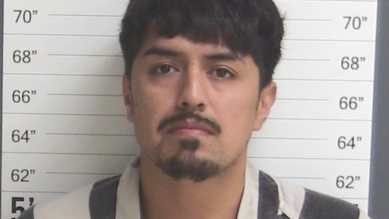 Omar Rodríguez está acusado de penetración sexual criminal en segundo grado y explotación...