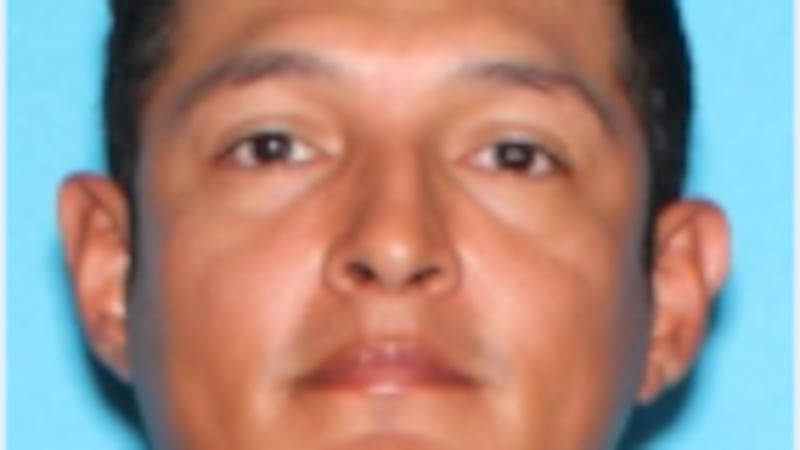 Amarillo Crime Stoppers busca a un hombre buscado por múltiples delitos sexuales contra...