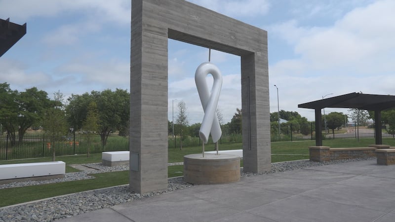 El Centro está abierto a todos los adultos a los que se les haya diagnosticado cáncer,...