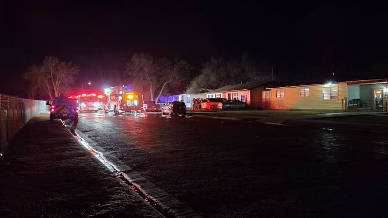 Las autoridades presentes en el lugar afirmaron que todos los residentes salieron de la...