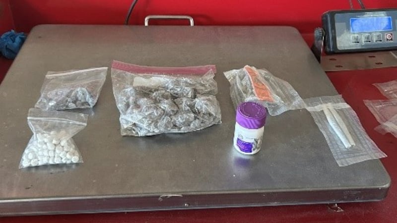 Matthew Gililland, de 45 años y residente en Oklahoma City, fue detenido por posesión de una...