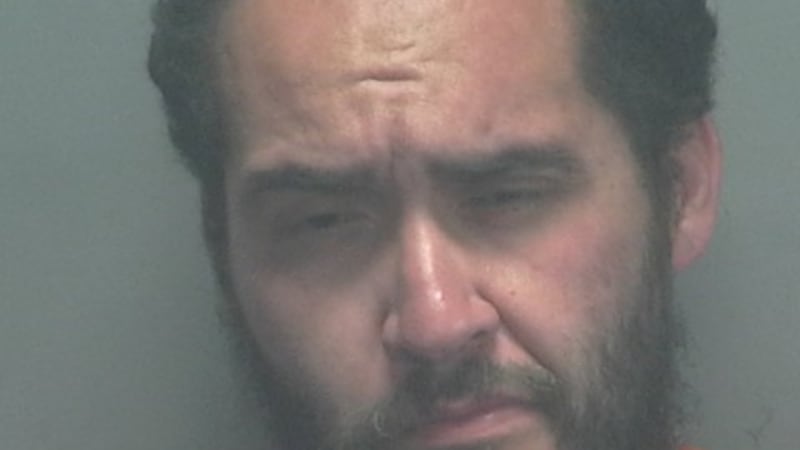 La policía de Amarillo arresta a un hombre por su segundo DWI después de atropellar a una...