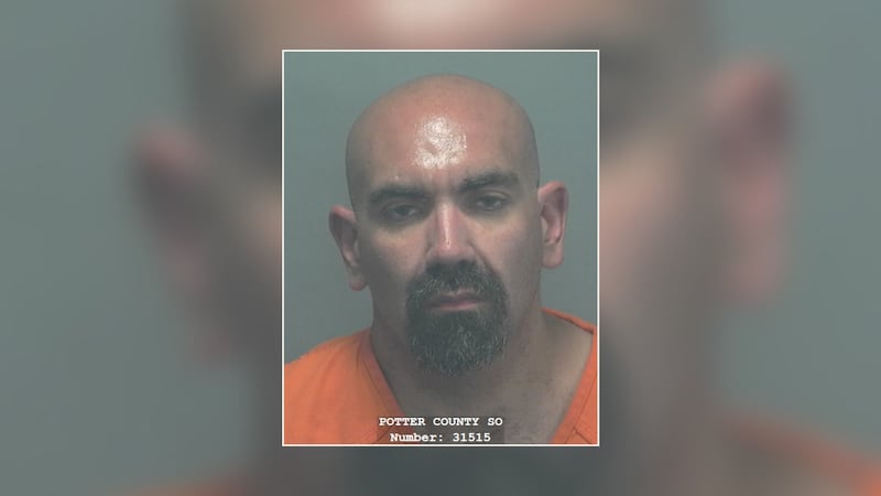 Los registros penitenciarios indican que Quinton Tyler Bethel ingresó en el Centro de...