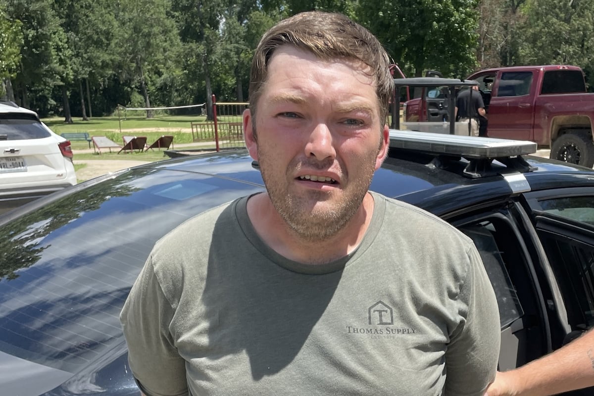 preloaded gallery image