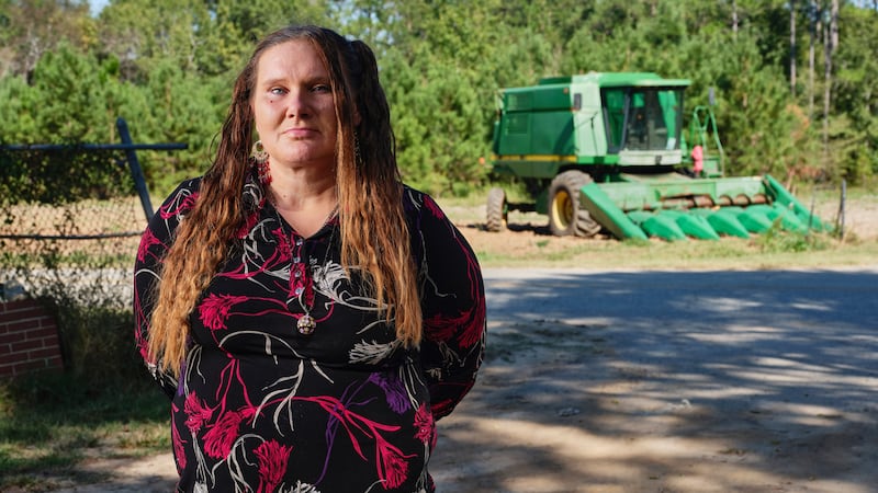 Foto entregada por Matt Odom que muestra a Laura Leigh Taylor, una agricultora en Georgia...