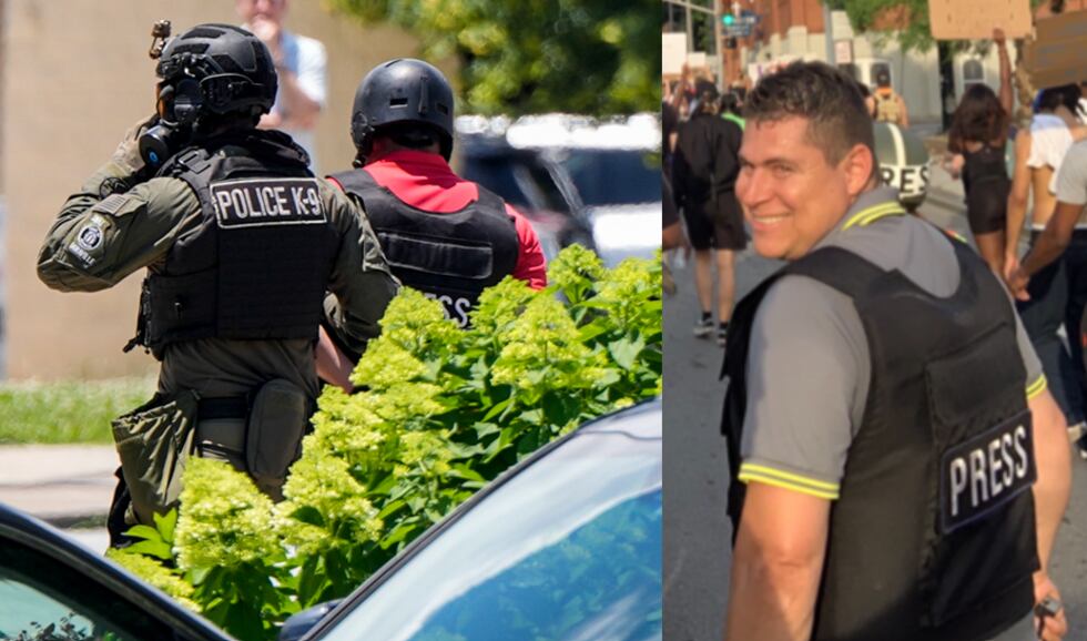 La imagen a la izquierda muestra el momento en que un agente del equipo SWAT de la policía de...