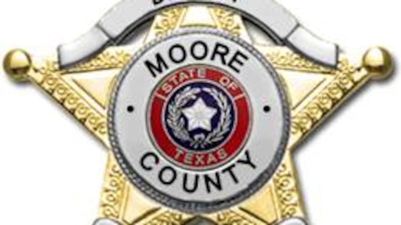 Las autoridades del condado Moore informaron que un adolescente de 14 años ha sido...