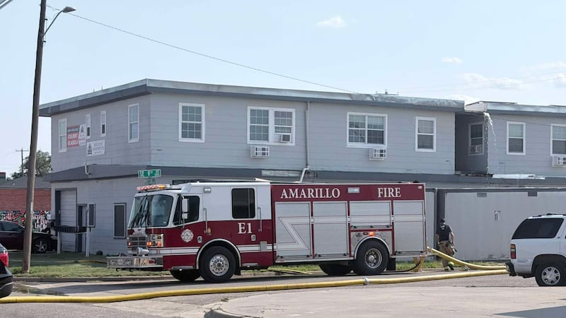 El Departamento de Bomberos de Amarillo infromó que 10 residentes quedaron sin hogar el...