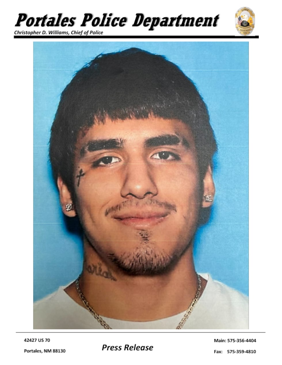 La policía informa que los agentes arrestaron a Zachary Contreras, de 20 años, el 26 de...