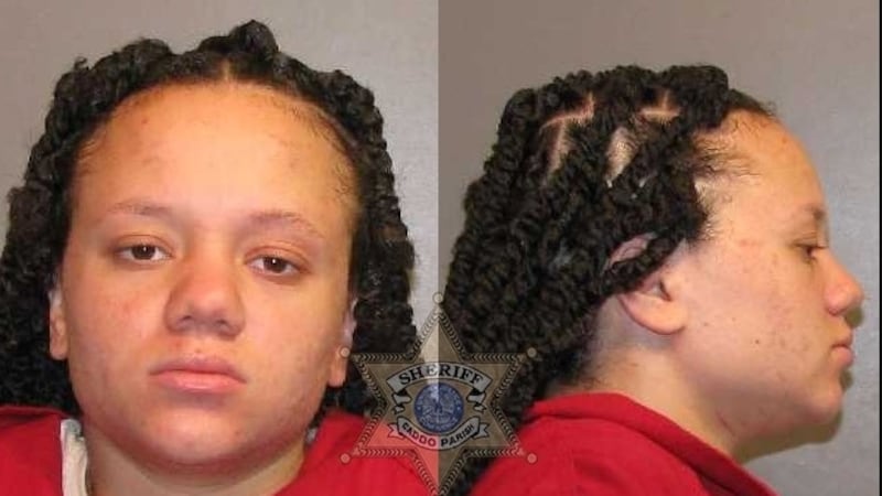 Carrington Harris, 22, de la cuadra 3900 de Fountainbleu Road Keithville, La
