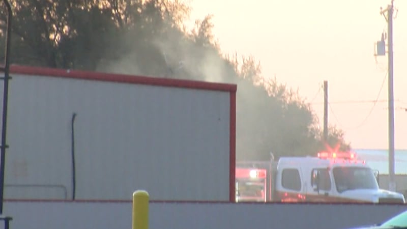 Hombre desplazado por segunda vez en un año tras un incendio cerca de W. I-40