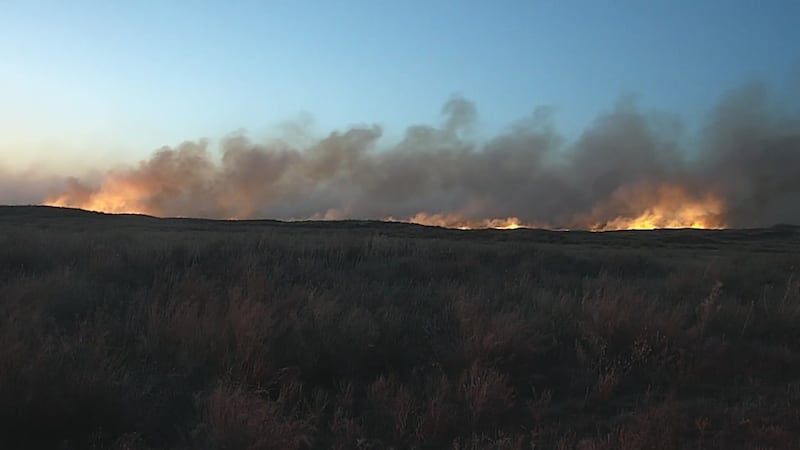 Bombero voluntario de Follett da actualización sobre lesiones causadas por el incendio...