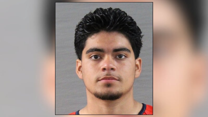 Jared Isaac Hernández se encuentra actualmente bajo custodia en la cárcel del condado Randall...