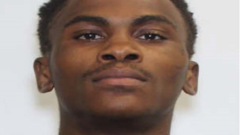 Donte Lamonte Davis, de 24 años, es buscado por la Oficina del Sheriff del Condado de Potter...