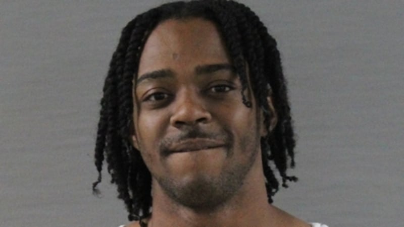 Lewis, de 29 años, se declaró culpable de cargos federales la semana pasada