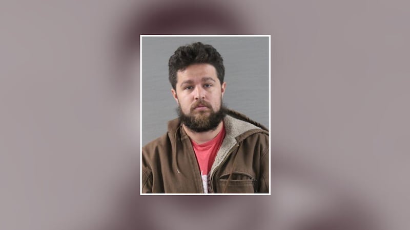 Tristan Broyles, de 29 años, fue detenido en diciembre de 2020 en una operación conjunta...