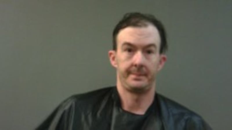 Durante la investigación, los funcionarios descubrieron que varios agresores sexuales...