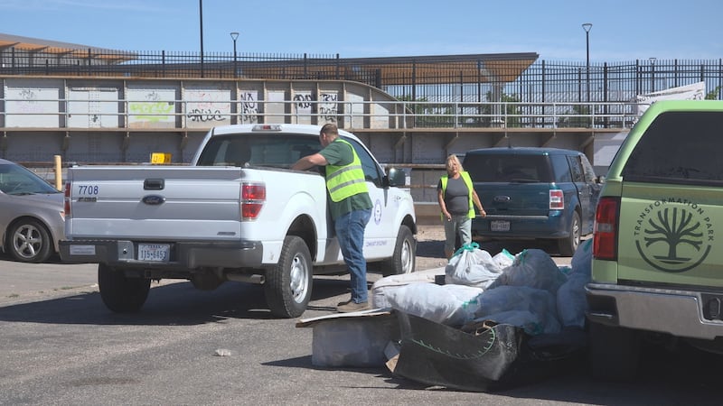 Transformation Park celebra su primer aniversario con una limpieza comunita con ‘Keep Amarillo...
