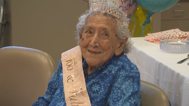 The Basics en Jan Werner celebra los 100 años de Josefina Nava