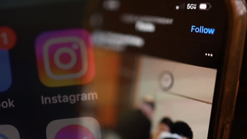 A diferencia del acoso en el patio de recreo, el ciberacoso sigue a los niños hasta casa.