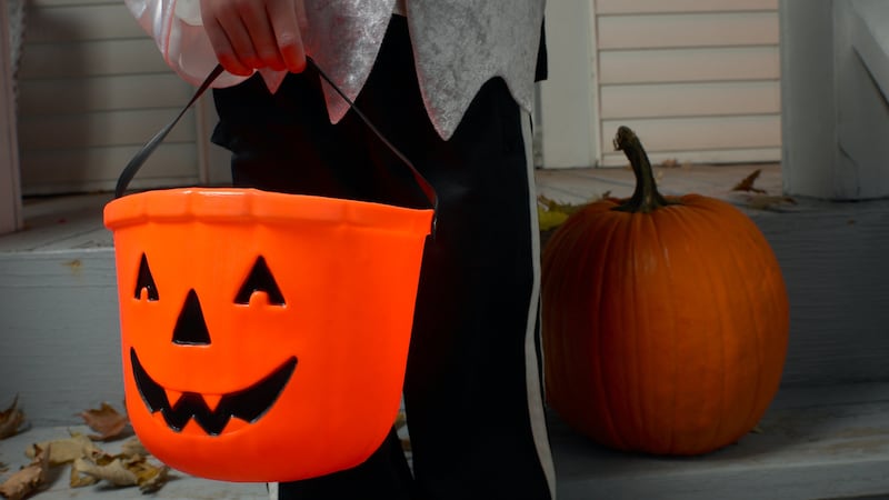 Los padres pueden consultar el Registro de Agresores Sexuales de Texas para ver dónde viven...