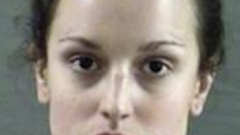 Jennifer Lynn Francis, de 29 años, es buscada por la Oficina del Sheriff del condado Randall...