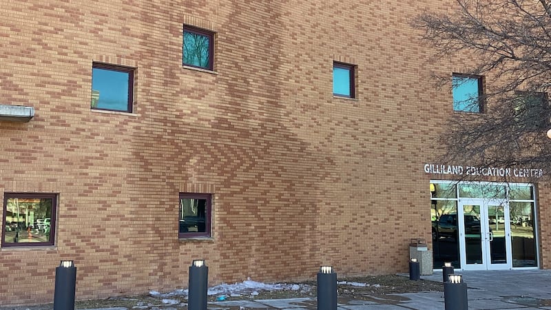 Una tubería de agua rota en el Amarillo Globe News Center for the Performing Arts ha causado...