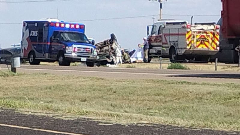 Por el momento, las autoridades no han dado a conocer los detalles del accidente ni el número...