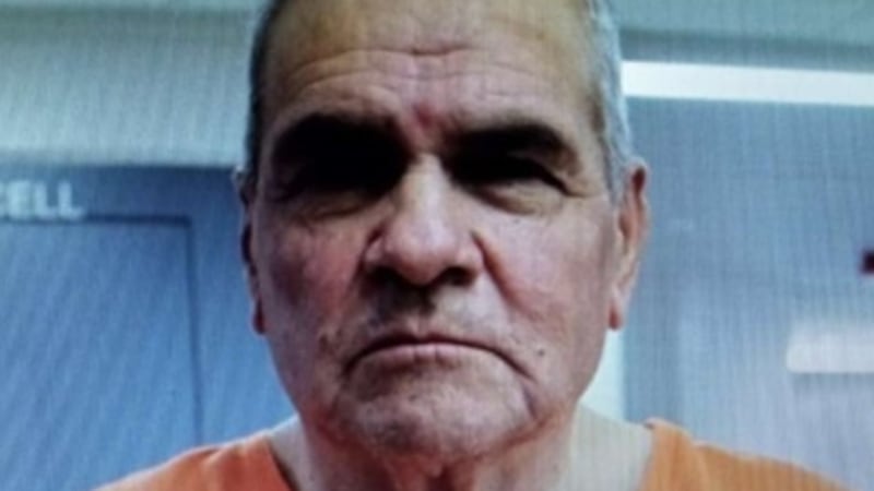 Crime Stoppers del condado Deaf Smith ofrece una recompensa de $2,000 dólares por la detención...