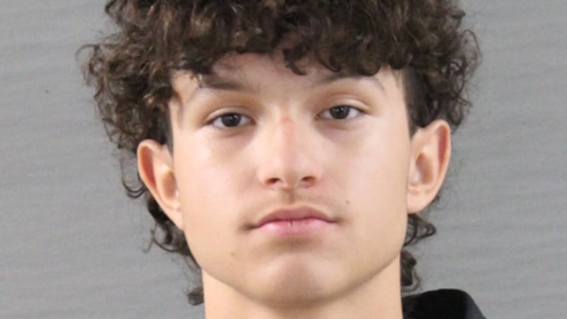 Hoy, siete menores están siendo remitidos a la Oficina de Libertad Condicional Juvenil del...