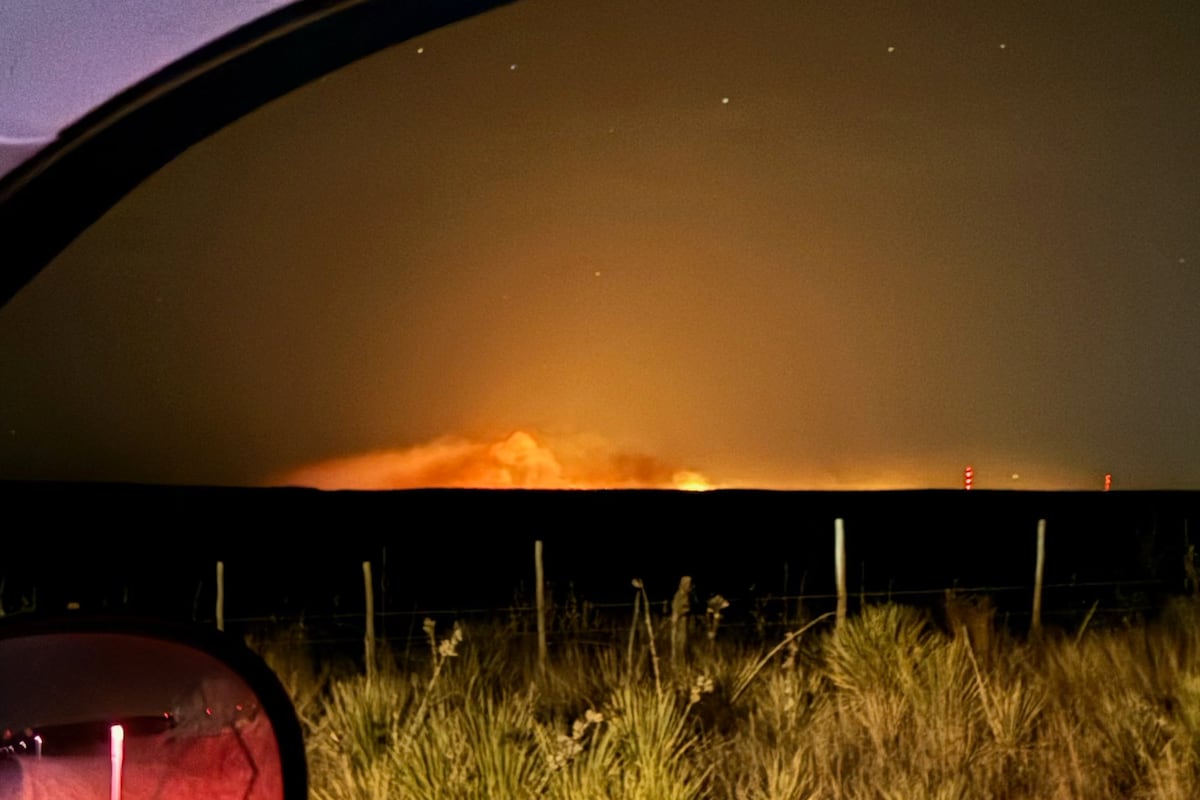 preloaded gallery image