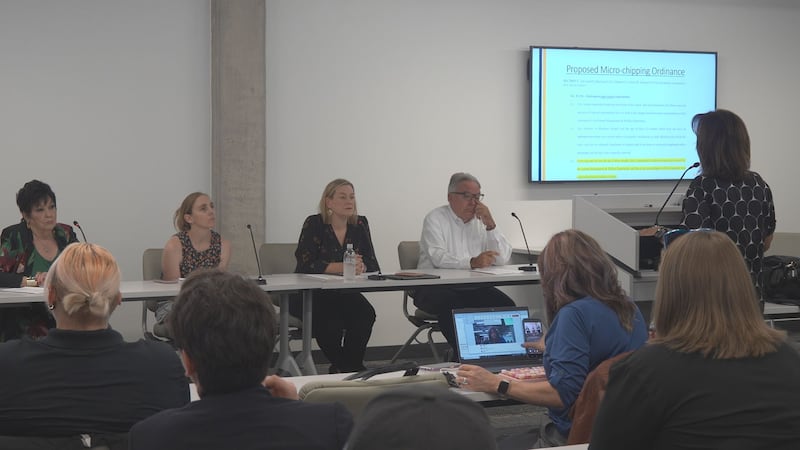 La Junta de Manejo y Bienestar Animal de Amarillo habla sobre la ordenanza de microchip