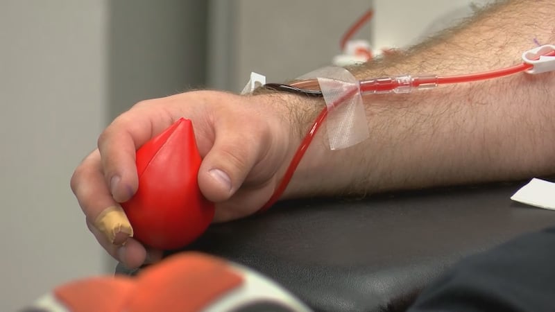Coffee Memorial Blood Center busca urgentemente donantes O-negativo