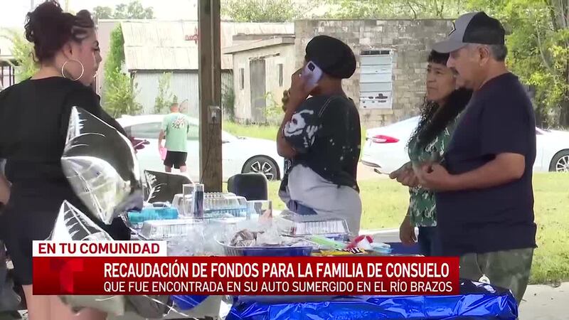 Familia y amistades recuerdan a Consuelo Bernabé con venta de pasteles para recaudar fondos