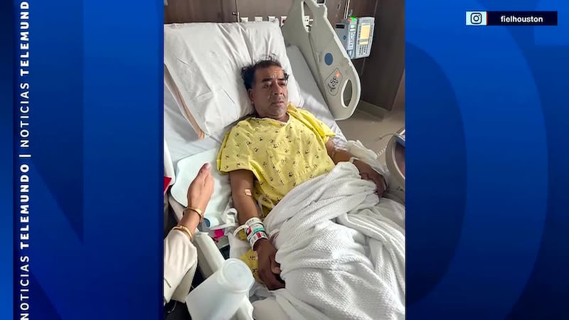 Postrado en una cama de hospital y consciente: así se ve Miguel Parra Hernández, el migrante...